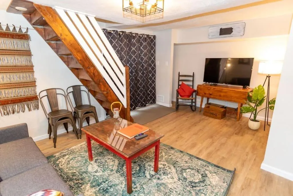 Cozy & Comfy Cottage In The City - W Parking Pittsburgh