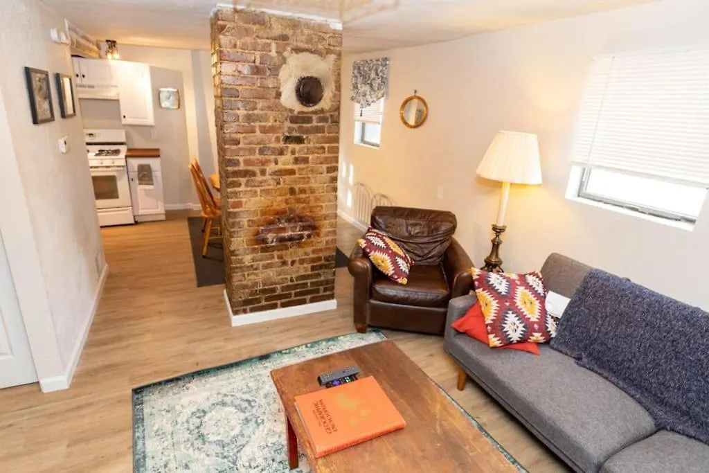 Cozy & Comfy Cottage In The City - W Parking Pittsburgh Hébergement de vacances